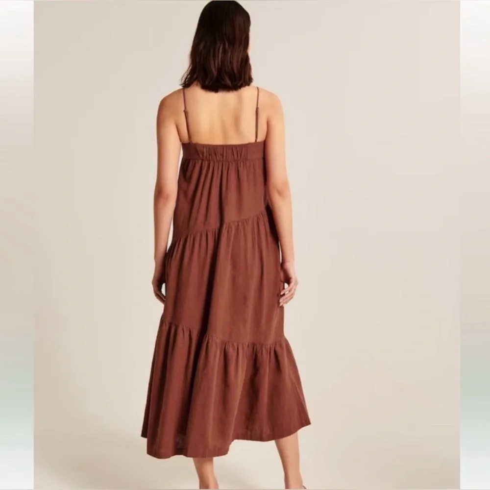 Abercrombie & Fitch Rust Asymmetrical Tiered Maxi Dress Size‎ XL